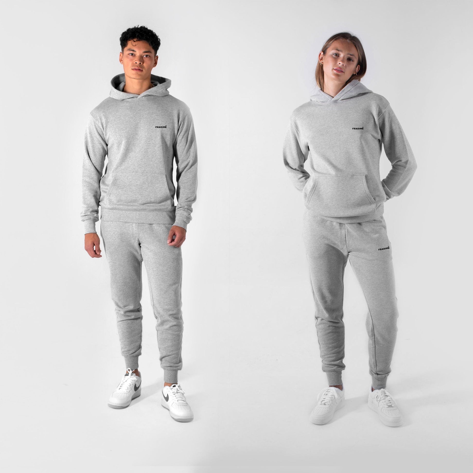 Model size##The male model is 183cm/6ft tall, 40 inches chest,33 waist and wearing size Medium