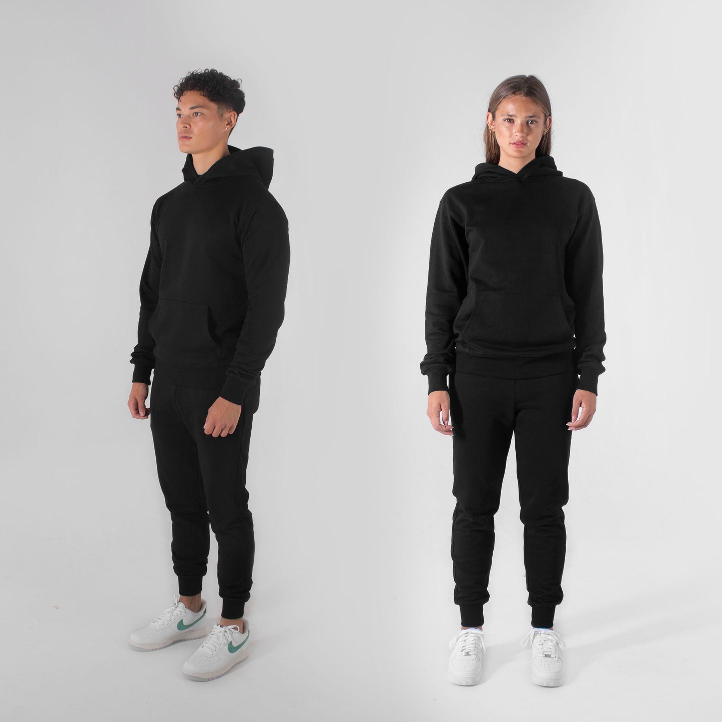 Model size##The Male model is 183cm/6ft tall, 40 inches chest,33 waist and wearing size Medium
